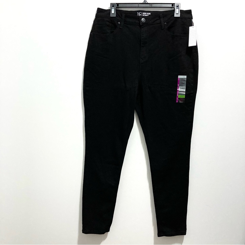 NEW No Boundaries Women’s High Rise Skinny Black High Waisted Jeans
